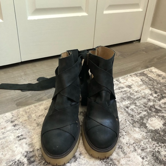 FREE PEOPLE × Blake Wrap Platform Boots Sandals Black Leather / EU 38 US 7.5 - Picture 6 of 16